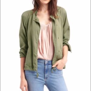 Gap Lightweight Lyocell Spring Jacket